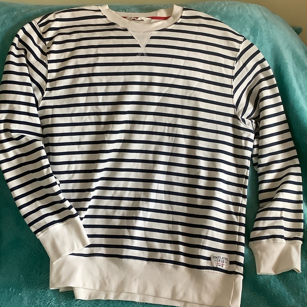 H&M Navy and White Striped Crewneck Sweatshirt Size Large NWOT